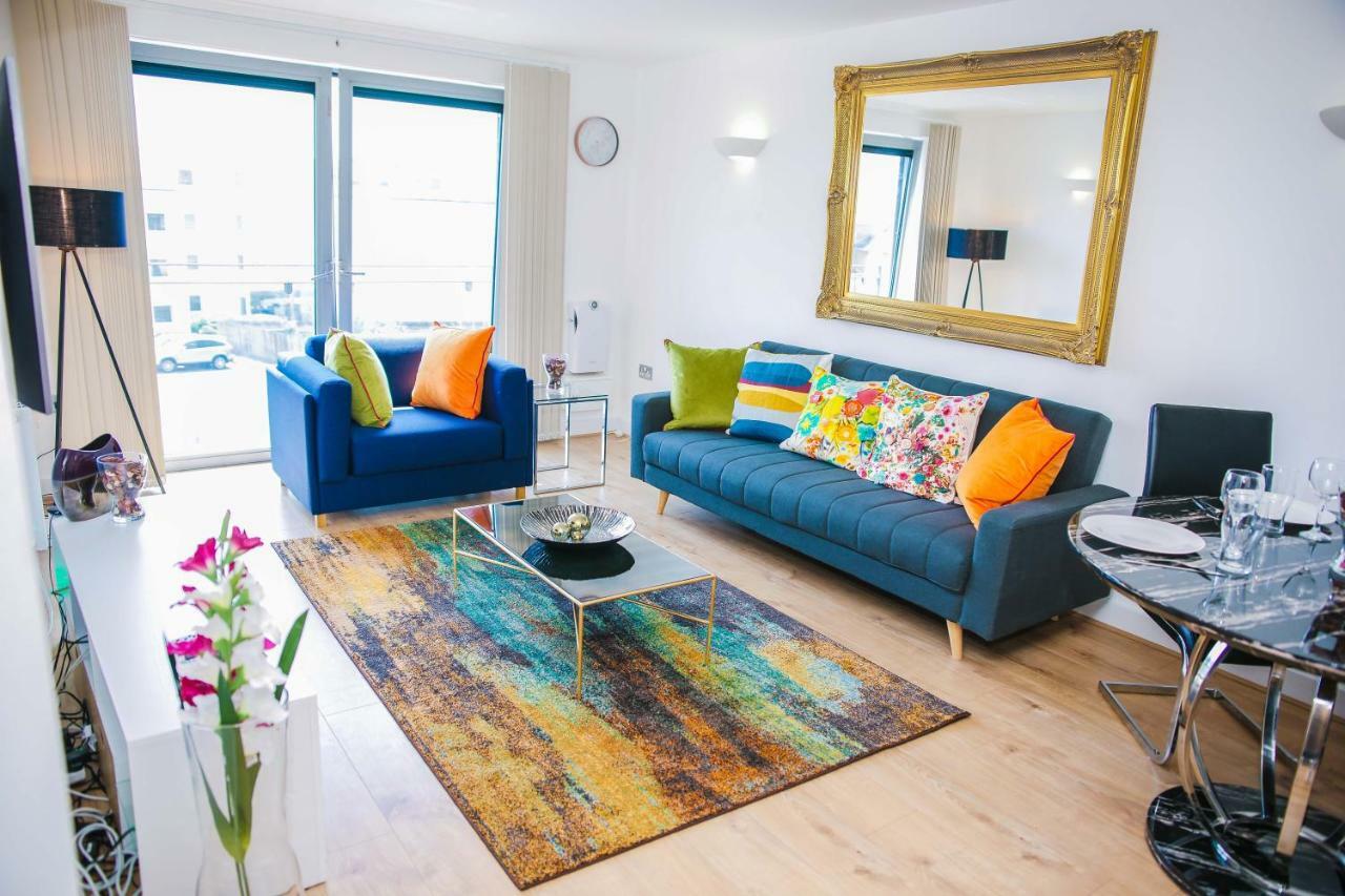 Riverside 2 Bed Apartment London Exteriör bild