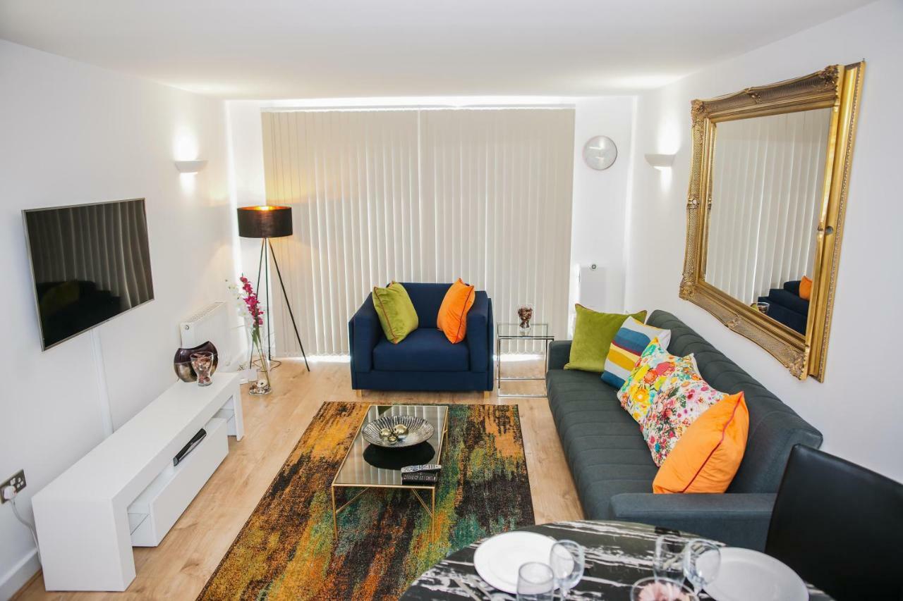 Riverside 2 Bed Apartment London Exteriör bild