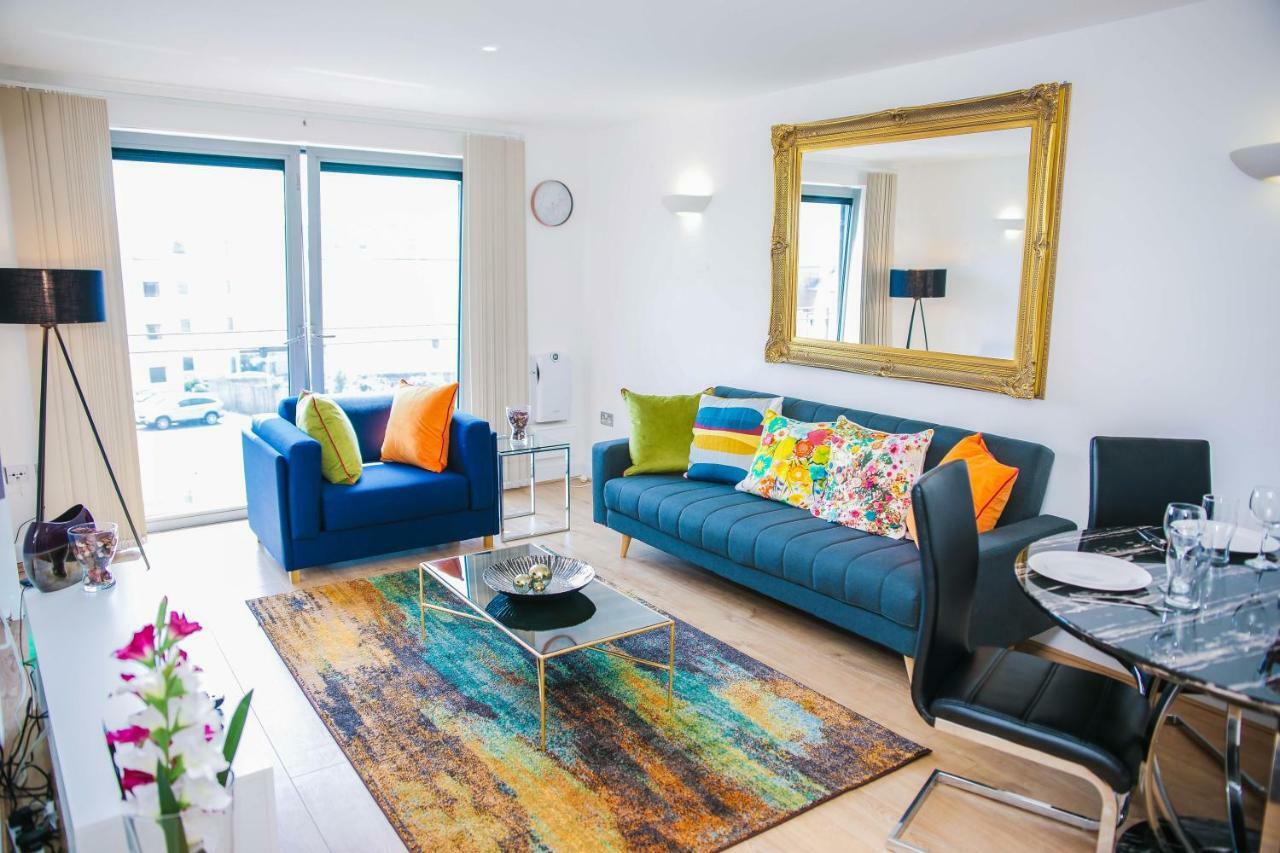 Riverside 2 Bed Apartment London Exteriör bild