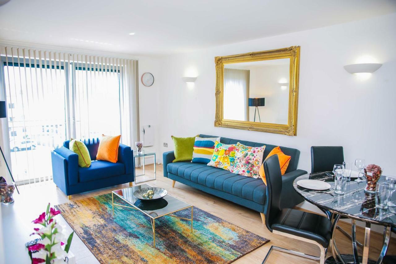 Riverside 2 Bed Apartment London Exteriör bild