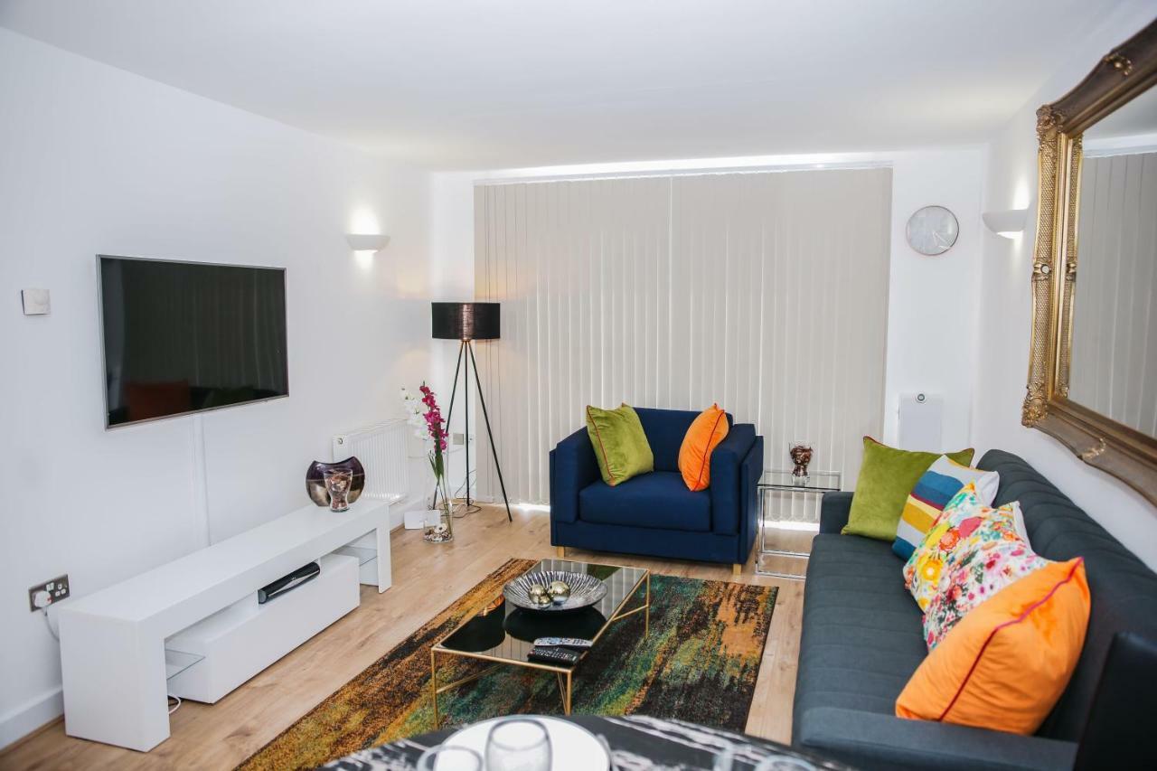 Riverside 2 Bed Apartment London Exteriör bild