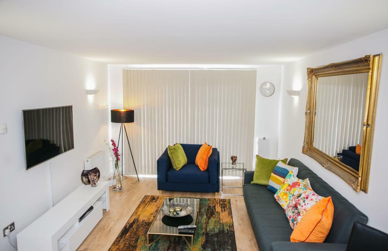 Riverside 2 Bed Apartment London Exteriör bild